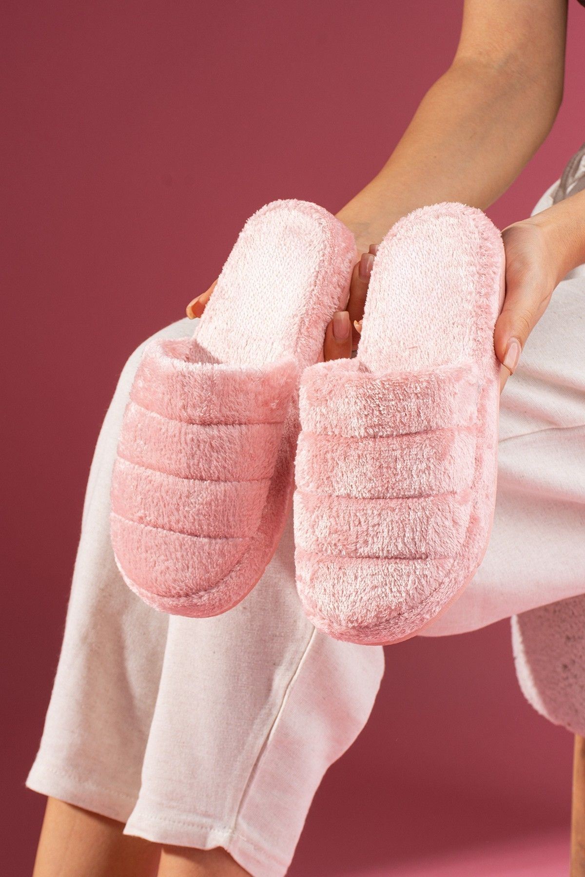 Bony Pudra Önü Kapalı Sarma Tabanlı Ev Terliği