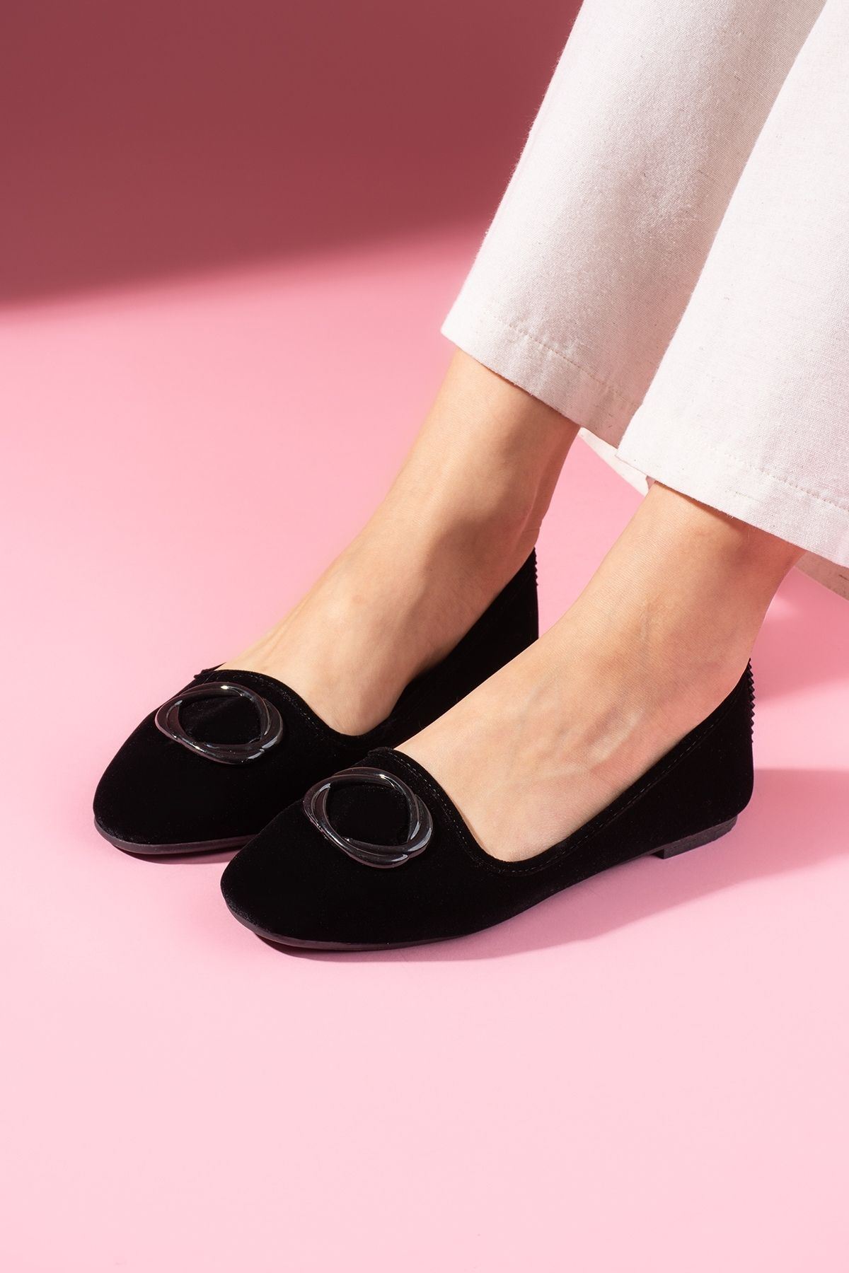 Livena Siyah Tokalı Kadife Dokulu Elegant Nişan Çeyiz Bohça Misafir Ev Babeti