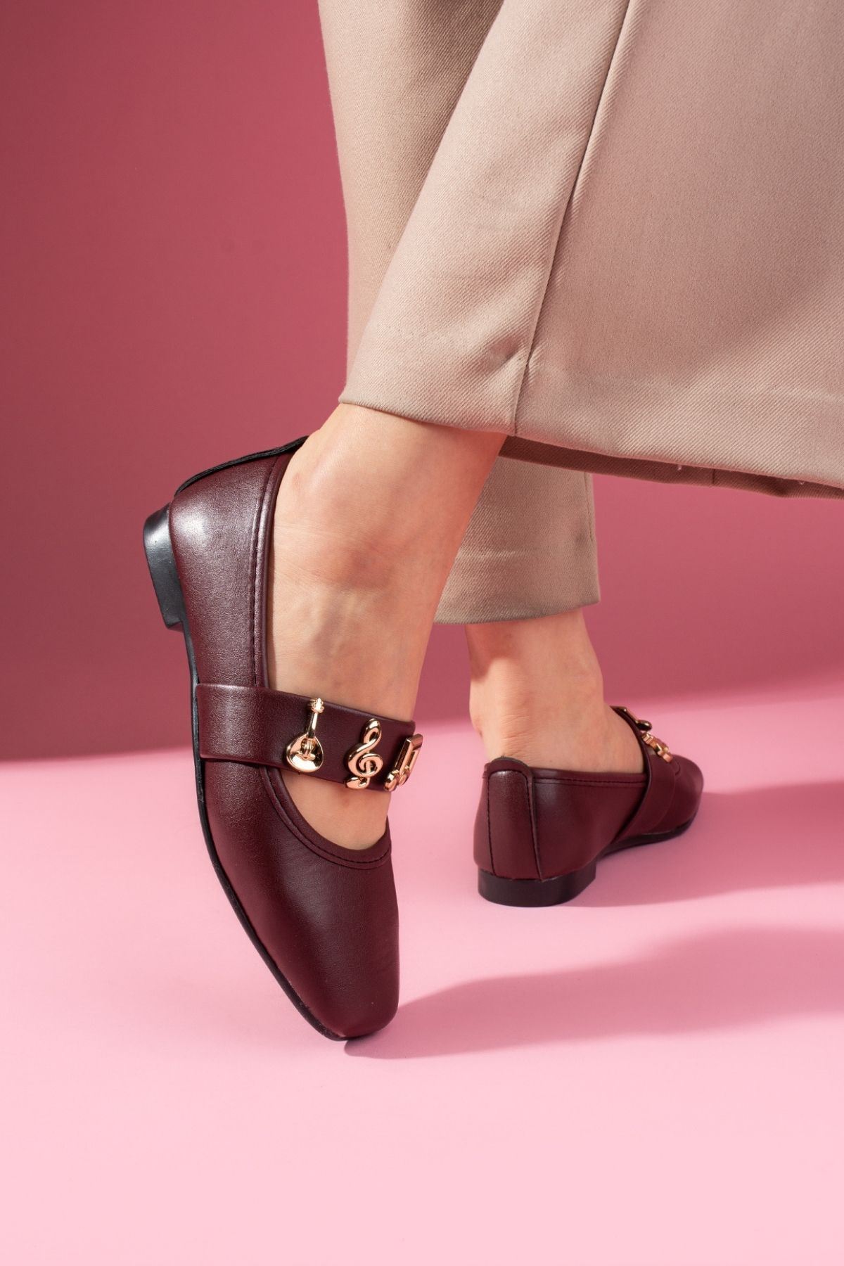 Melora Bordo Cilt Gold Nota Aksesuar Bantlı Babet