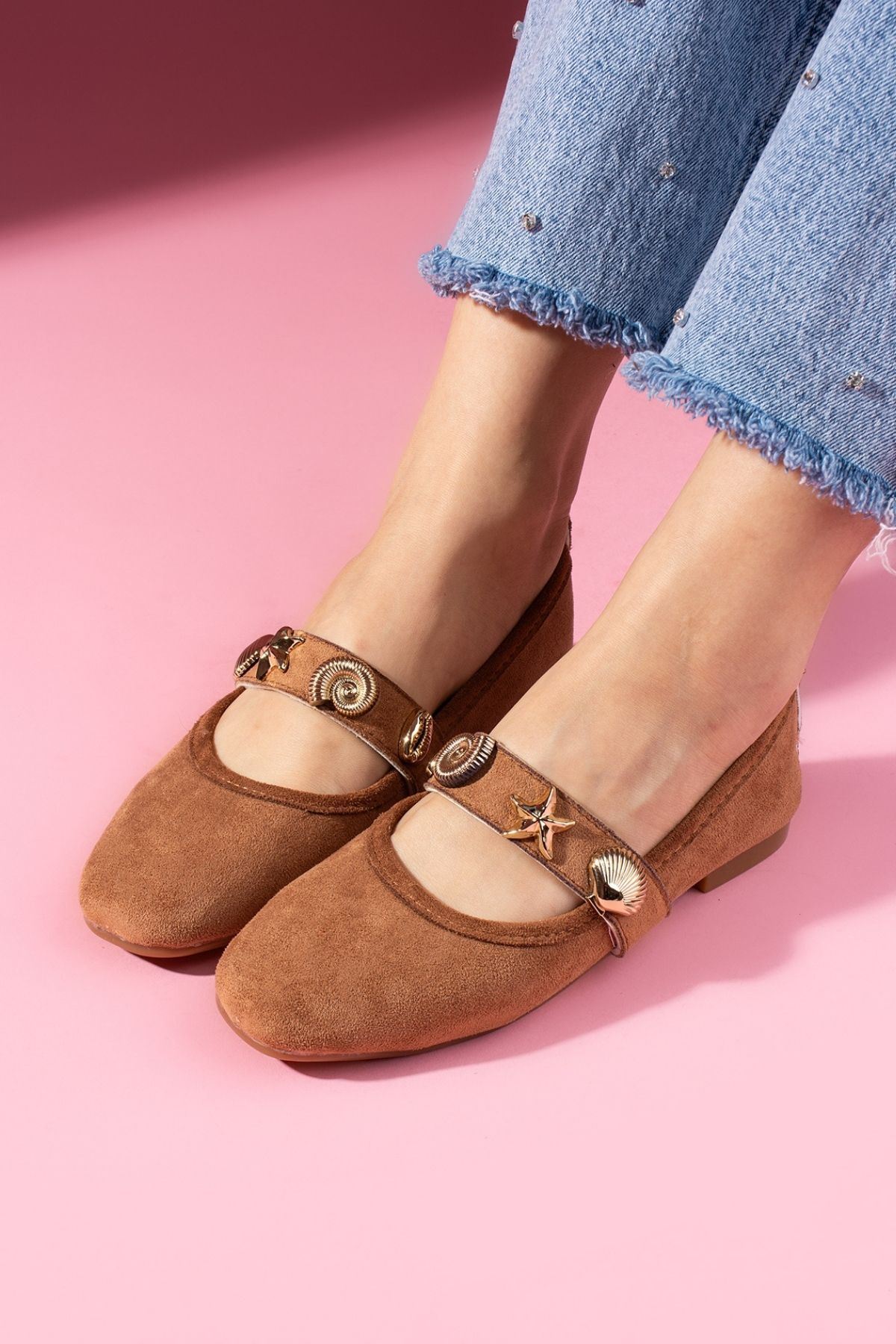 Marina Taba Süet Deniz Kabuğu Yıldız Aksesuar Bantlı Babet