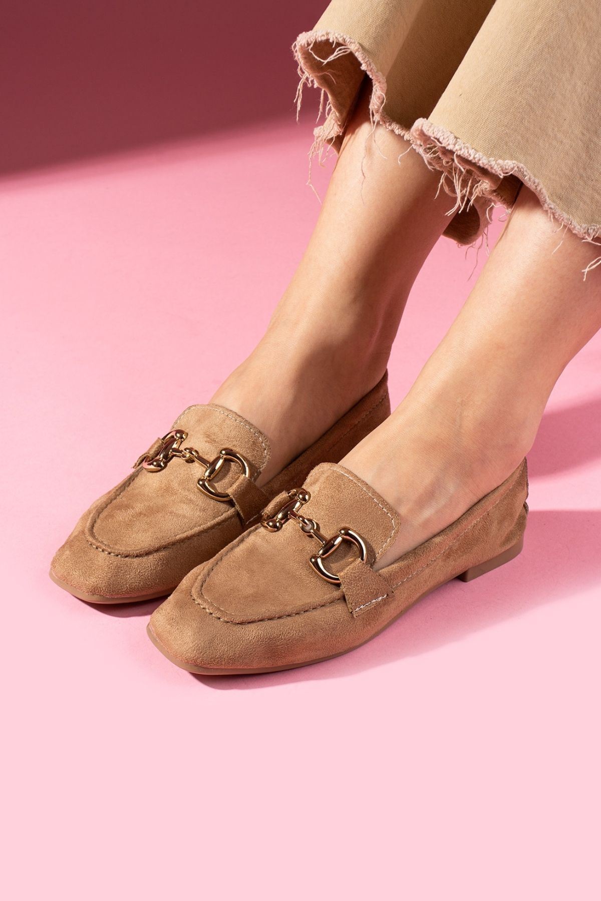 Arven Vizon Süet Saraçlı Gold Tokalı Loafer Babet