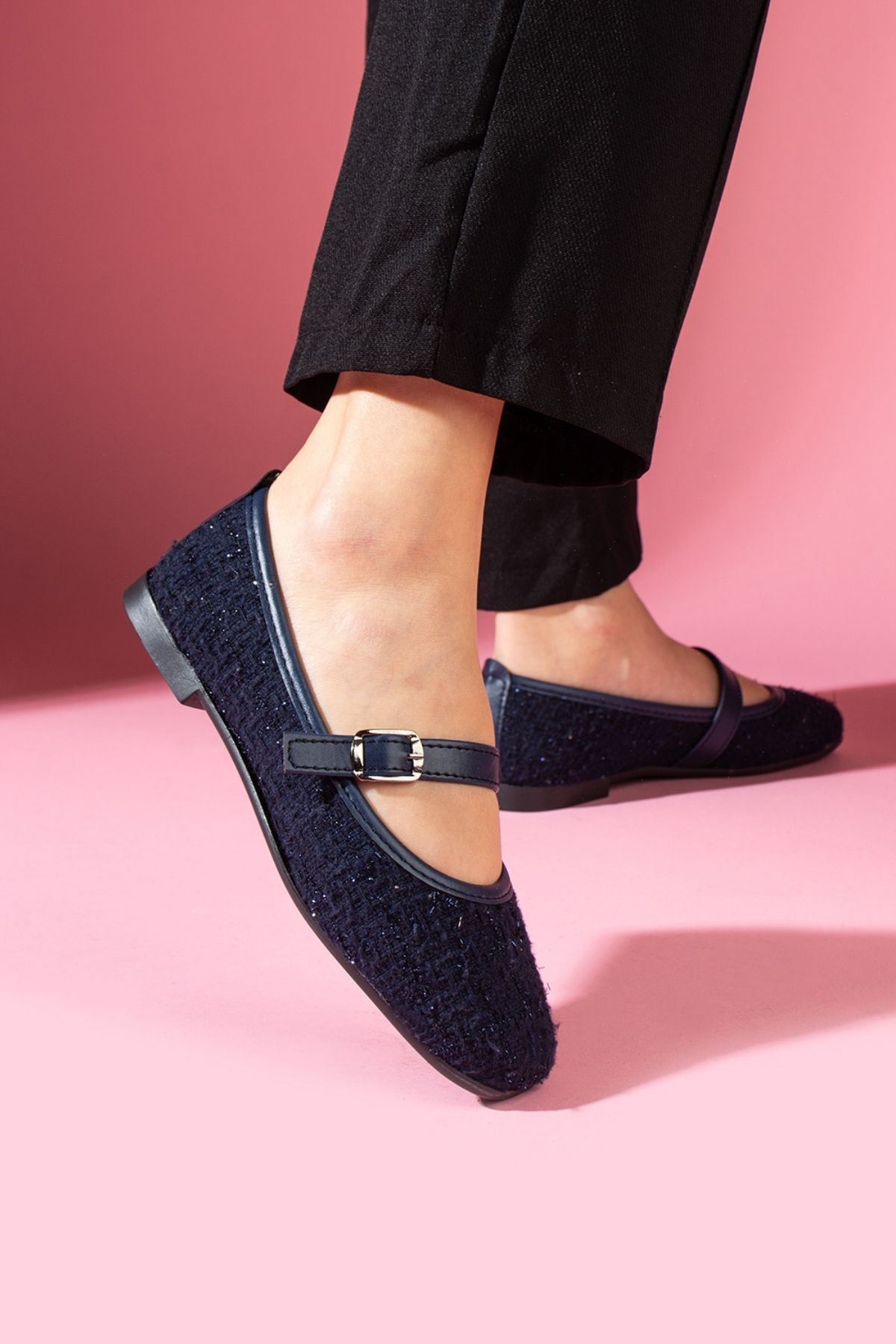 Camelia Lacivert Simli Kumaş Nikel Tokalı Kemer Bantlı Babet