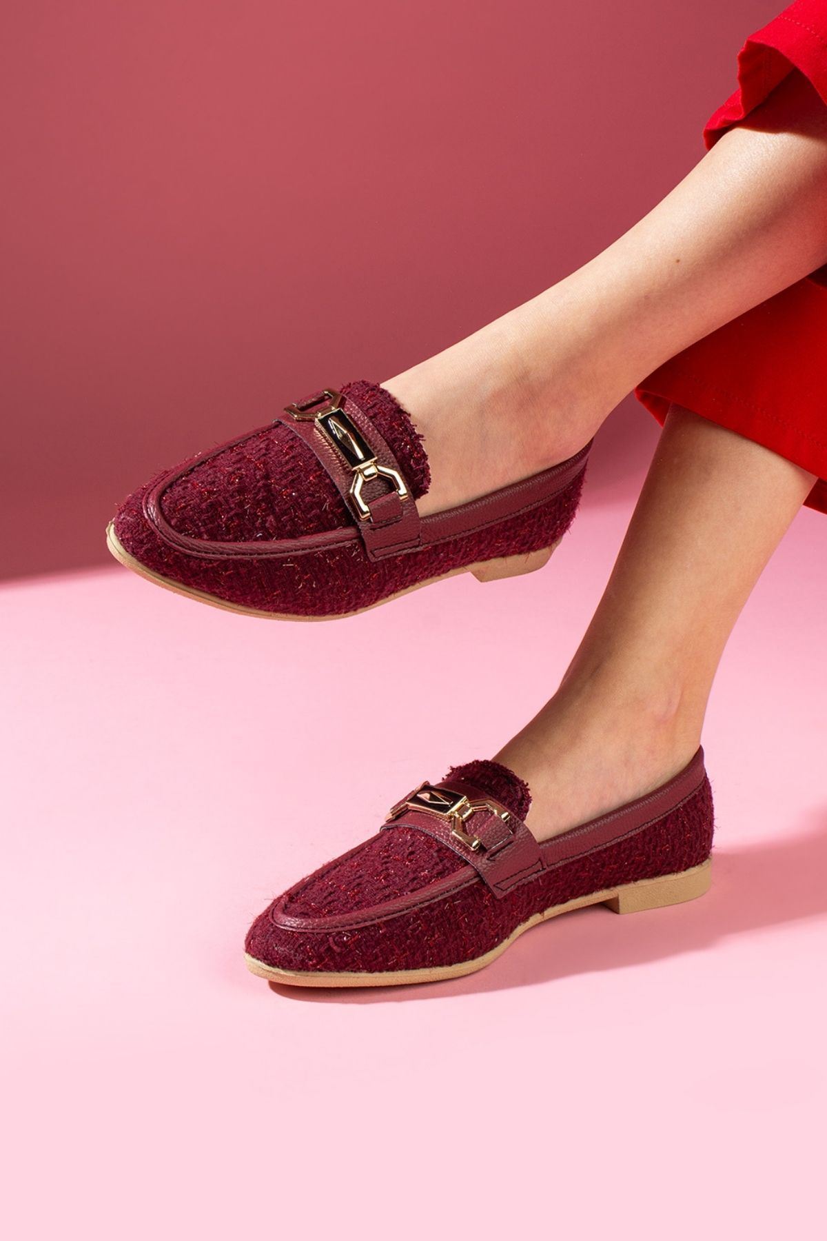 Cassia Bordo Simli Kumaş Gold Zincir Aksesuarlı Loafer Babet