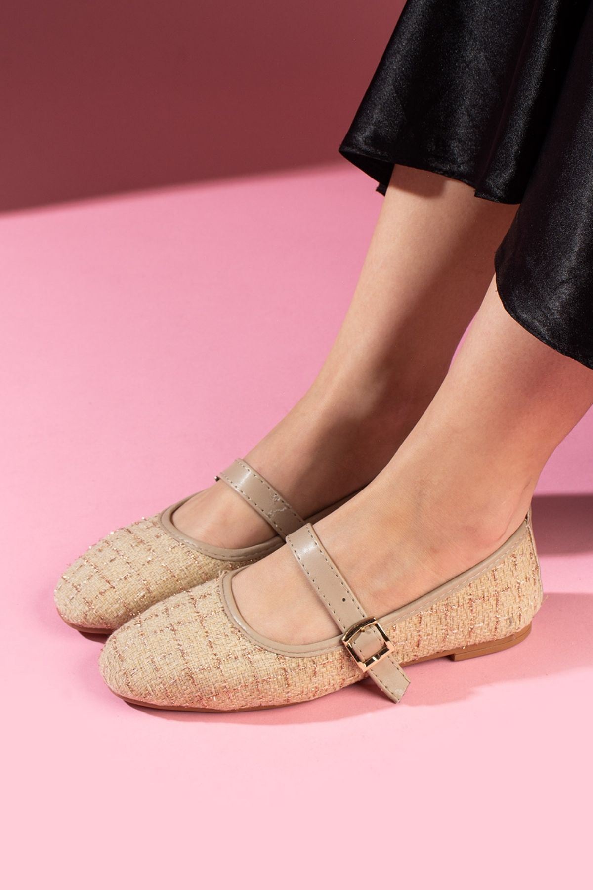 Minerva Vizon Simli Kumaş Gold Tokalı Kemer Bantlı Babet