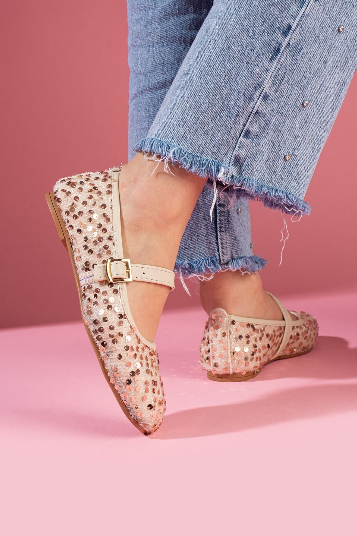 Aurora Bej Altın Pullu Payetli Gold Tokalı Tek Bant Babet