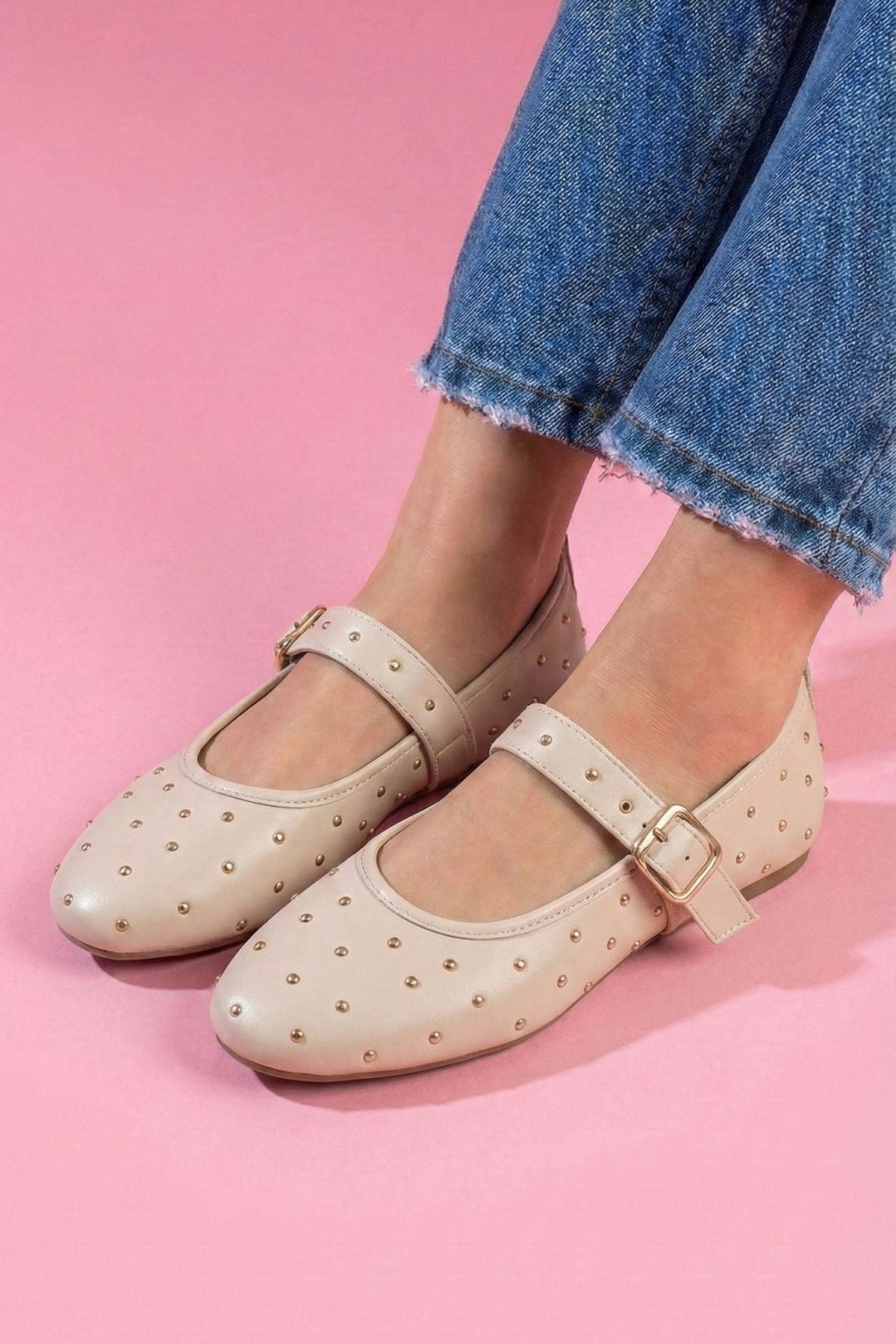 Kroma Bej Cilt Metal Mini Troklu Kemerli Premium Babet