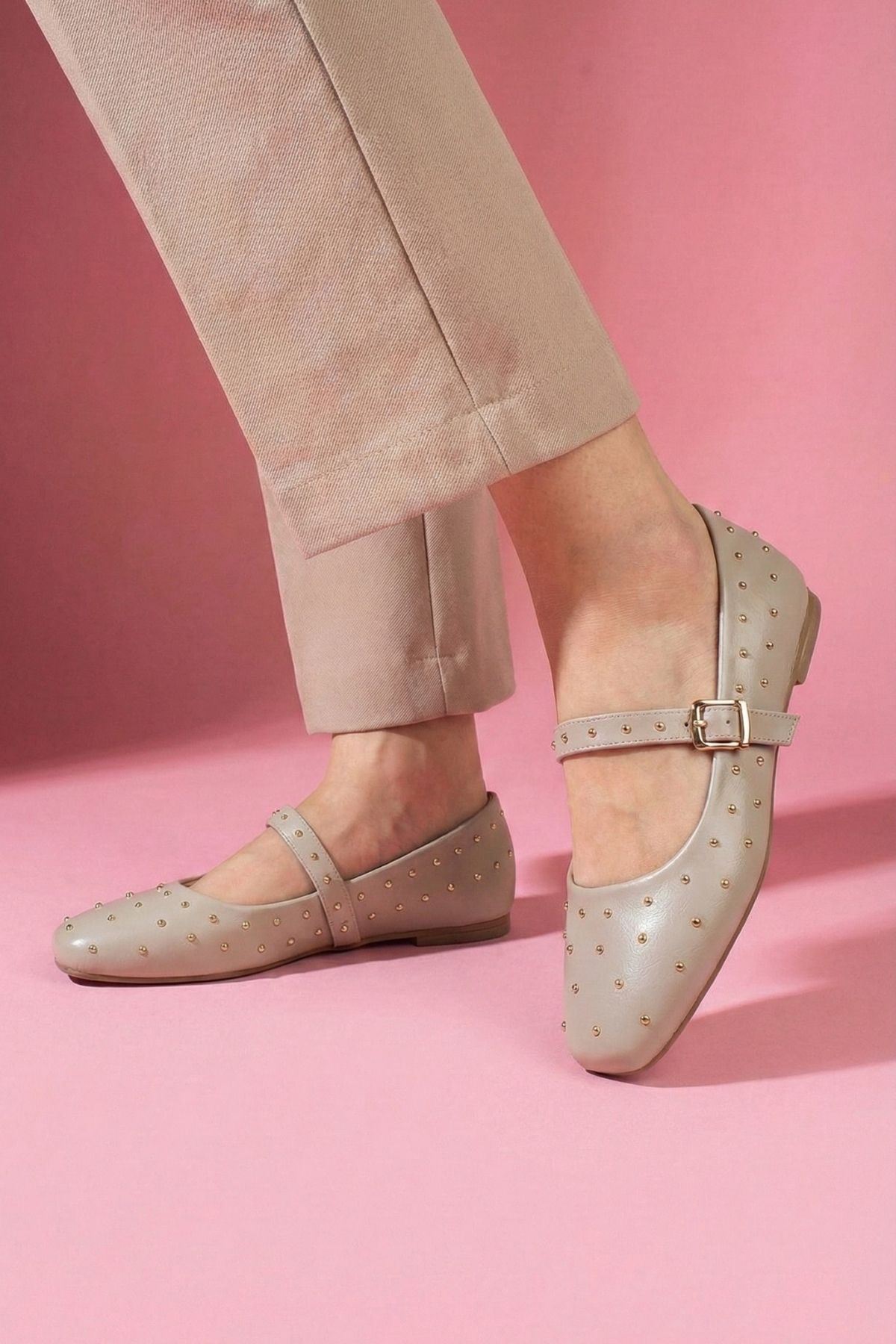 Vittoria Vizon Cilt Metal Mini Troklu Gold Tokalı Tek Bant Babet