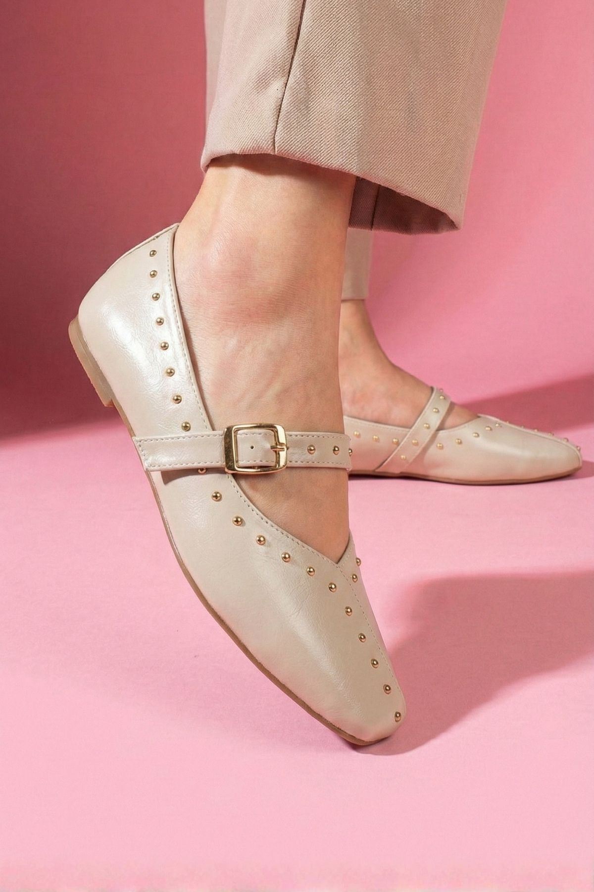 Castana Vizon Cilt Metal Mini Troklu Gold Tokalı Tek Bant Babet