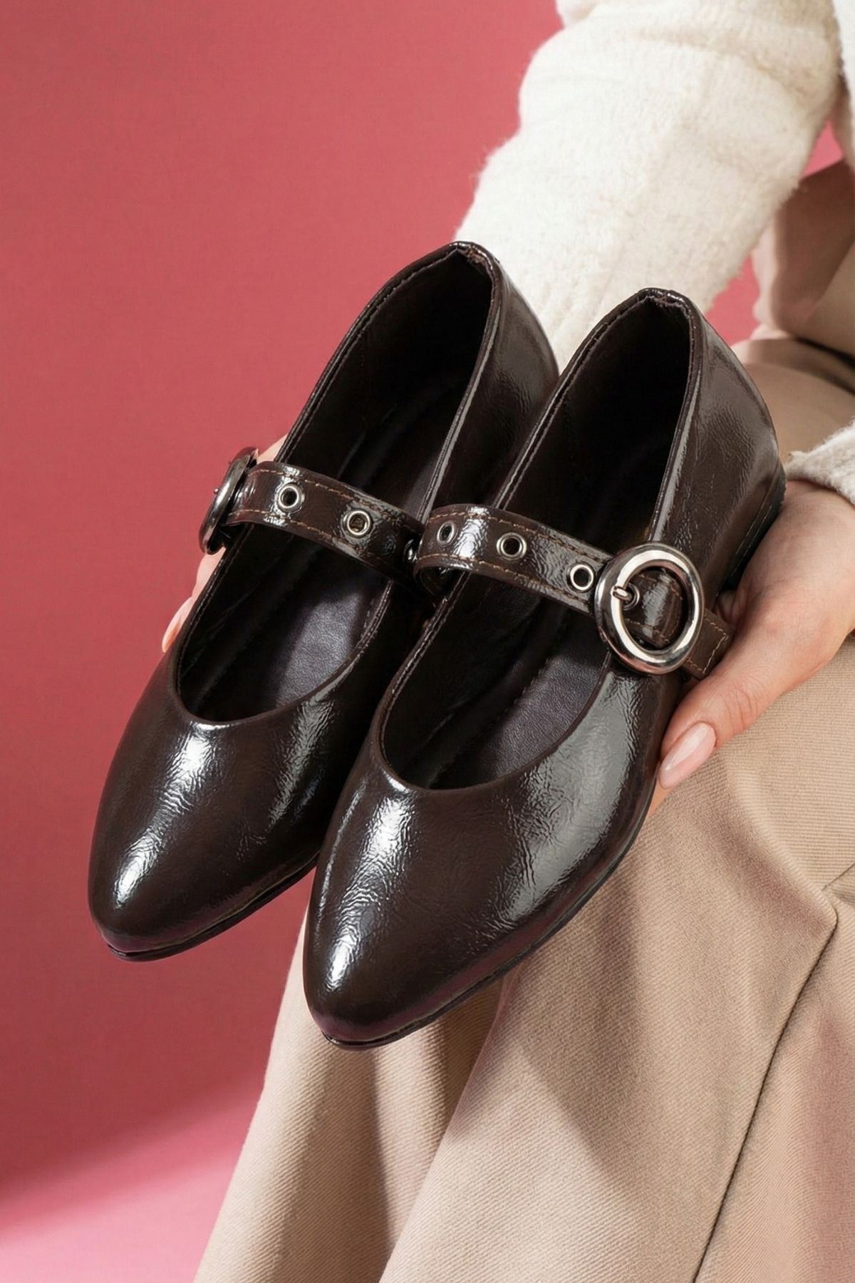 Allegra Kahverengi Cilt Nikel Halka Tokalı Kemer Bantlı Babet