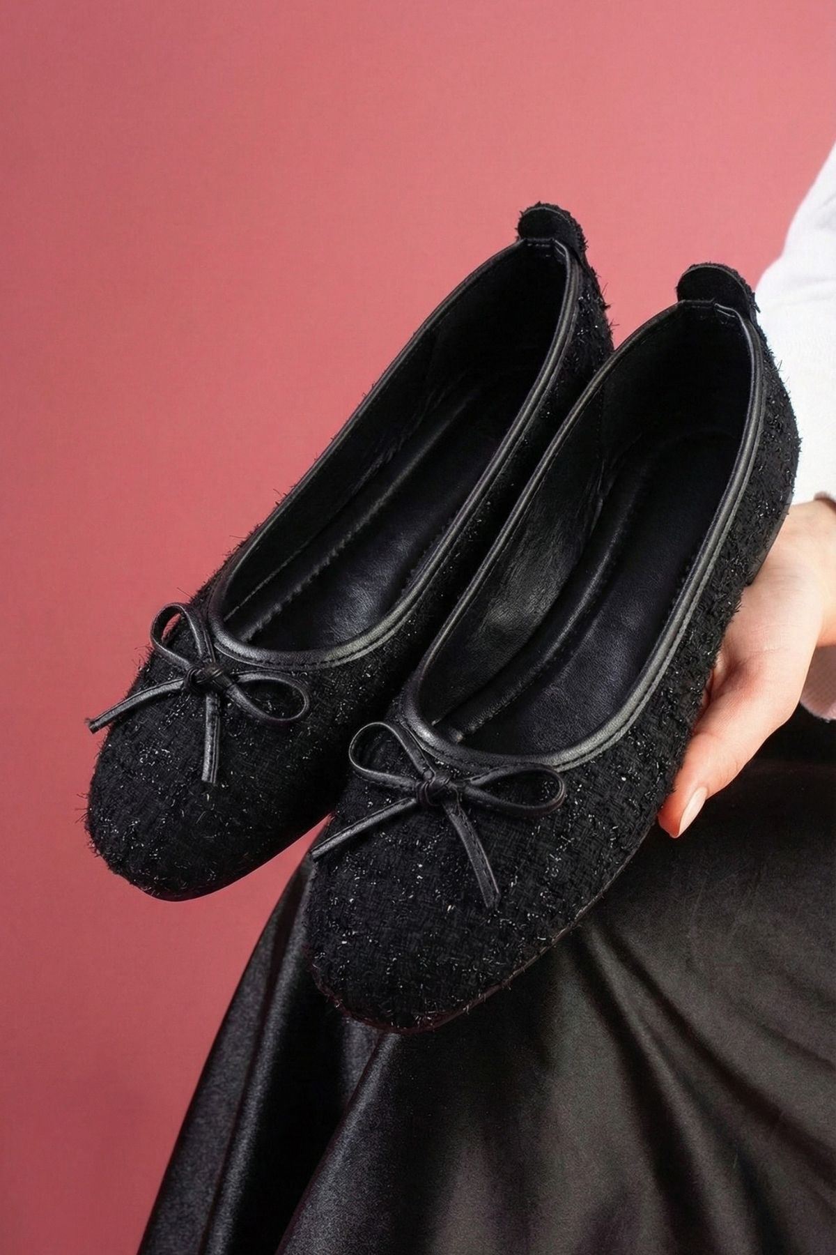 Lavinia Siyah Simli Kumaş Mini Fiyonklu Babet