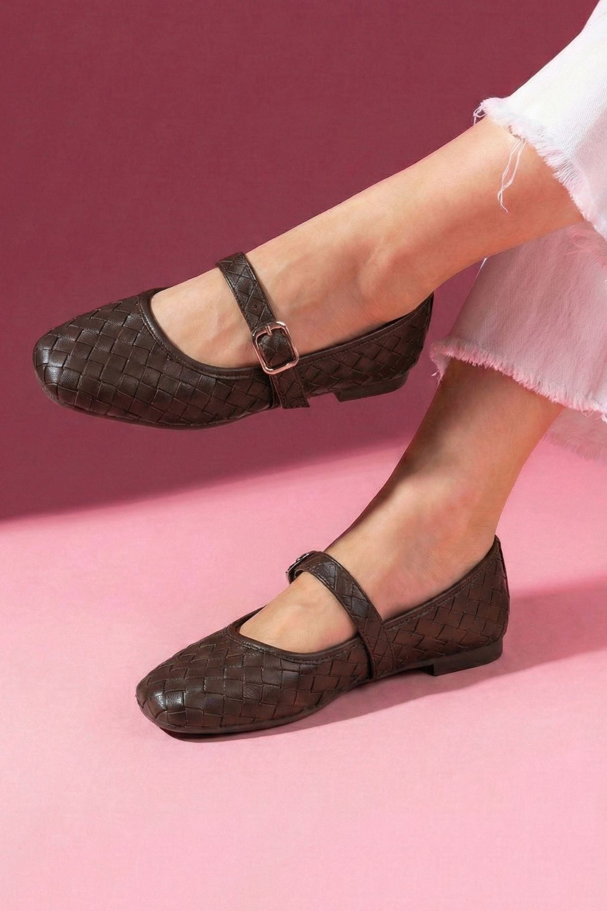 Toledo Kahverengi Cilt Örgü Dokulu Nikel Tokalı Kemer Bantlı Babet