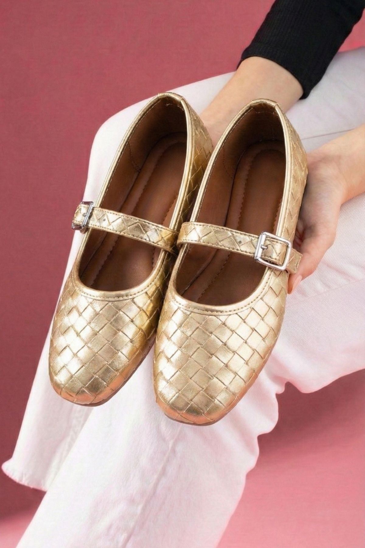 Toledo Altın Cilt Örgü Dokulu Nikel Tokalı Kemer Bantlı Babet