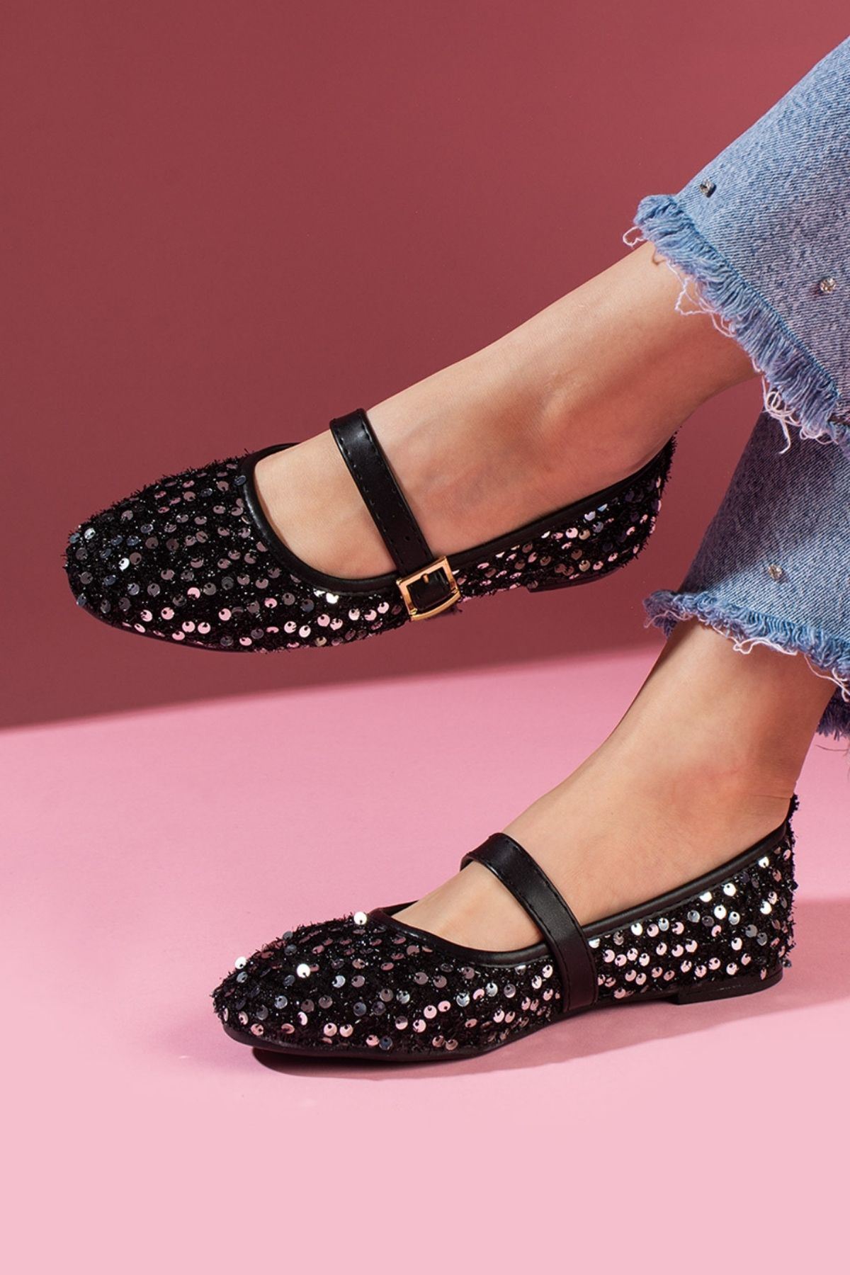 Aurora Siyah Gümüş Pullu Payetli Gold Tokalı Tek Bant Babet