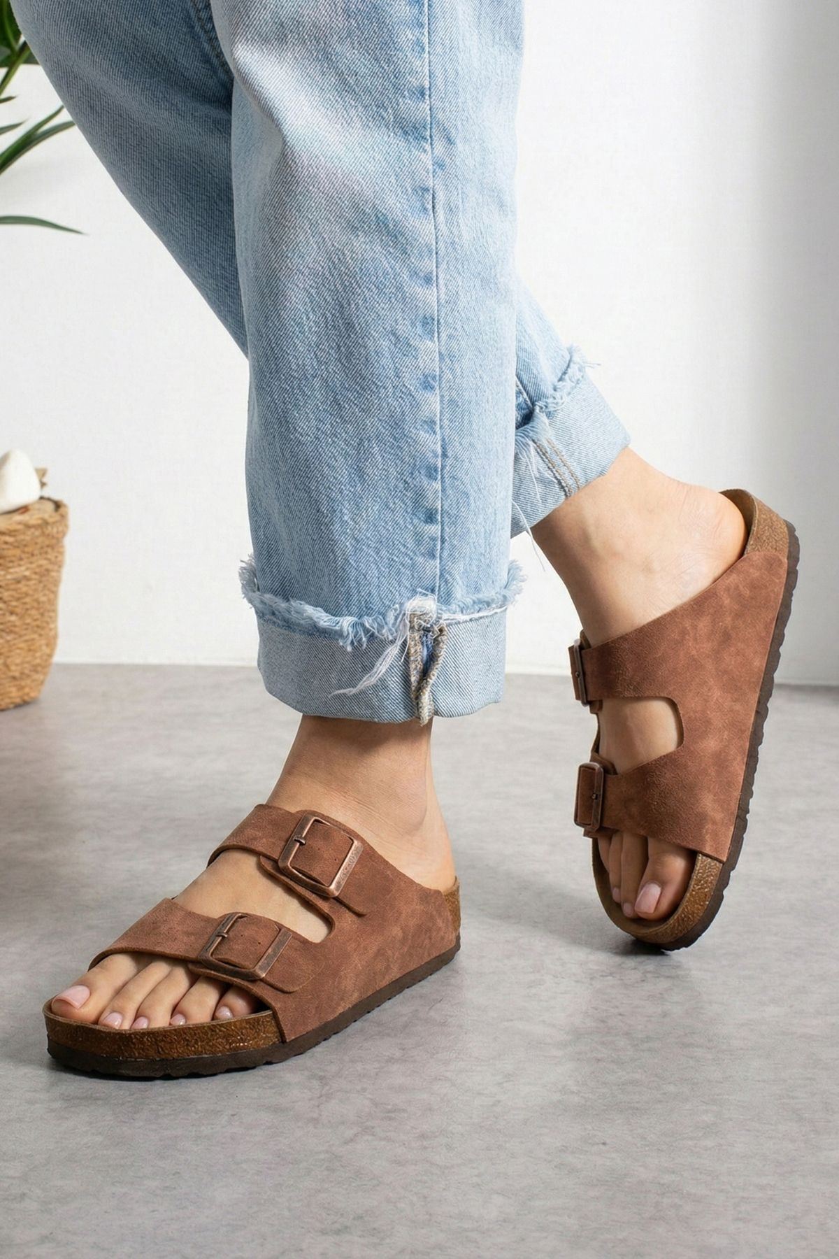Arona Taba Nubuk Çift Bantlı Ortopedik Mantar Taban Premium Terlik