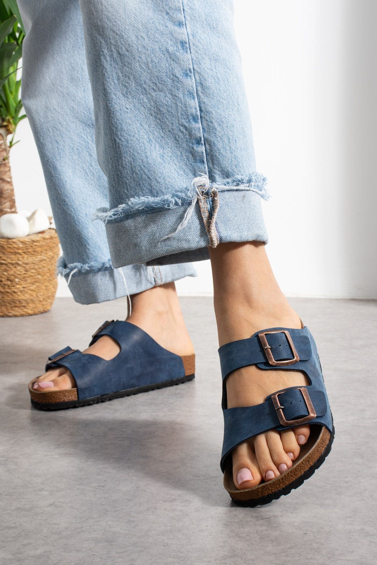 Arona Lacivert Nubuk Çift Bantlı Ortopedik Mantar Taban Premium Terlik