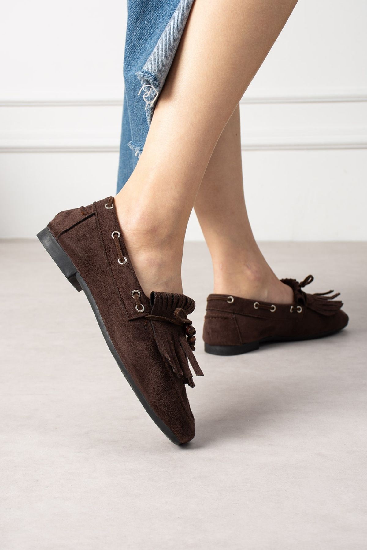 Ravello Kahverengi Süet Boncuk Detaylı Püsküllü Bağcıklı Loafer Babet Günlük Ayakkabı