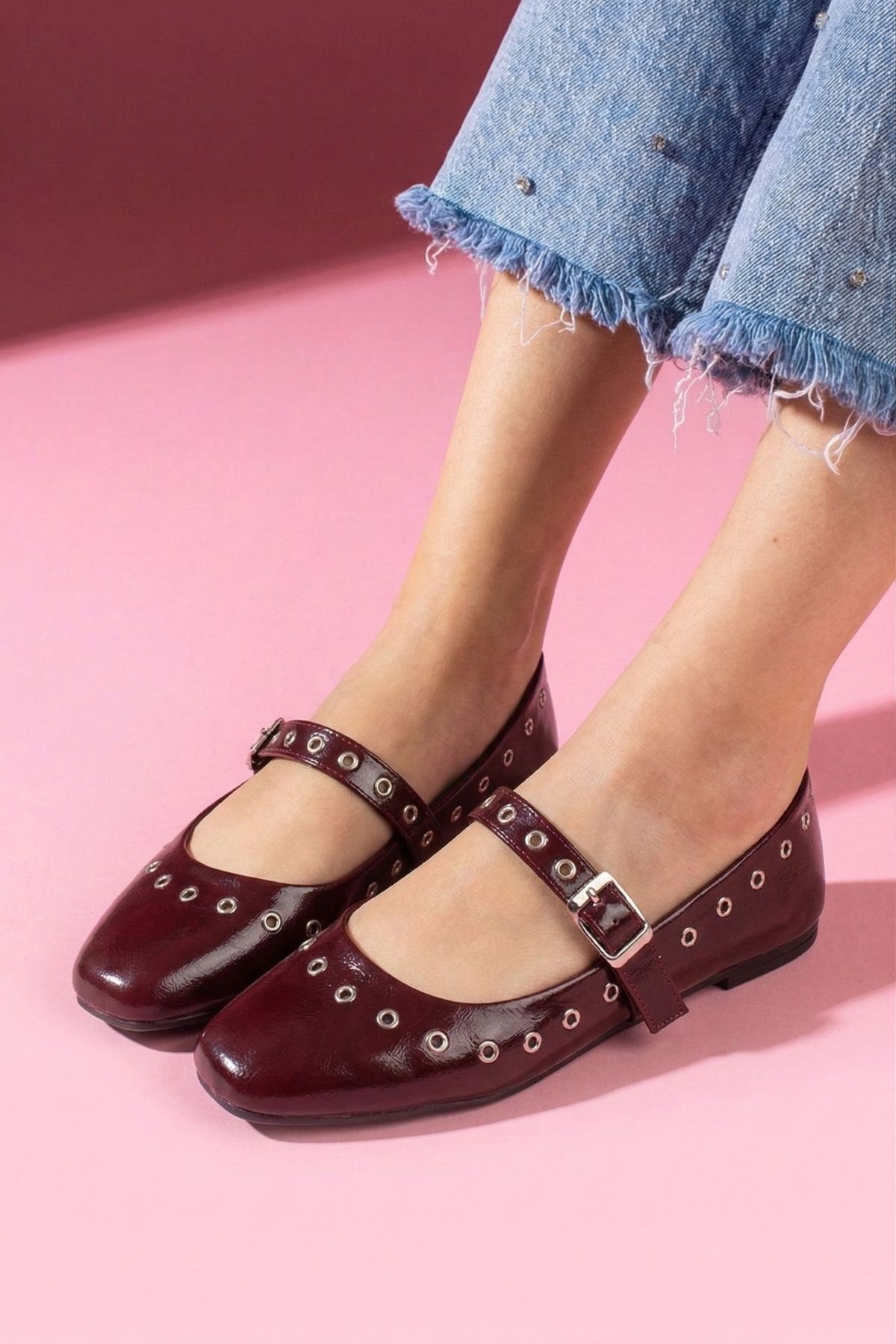 Vento Bordo Cilt Gümüş Halka Detaylı Tokalı Kemer Bantlı Babet