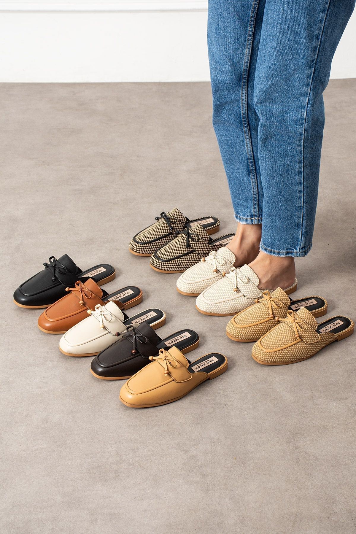 Piera Taba Cilt Fiyonklu Ahşap Boncuk Detaylı Önü Kapalı Terlik