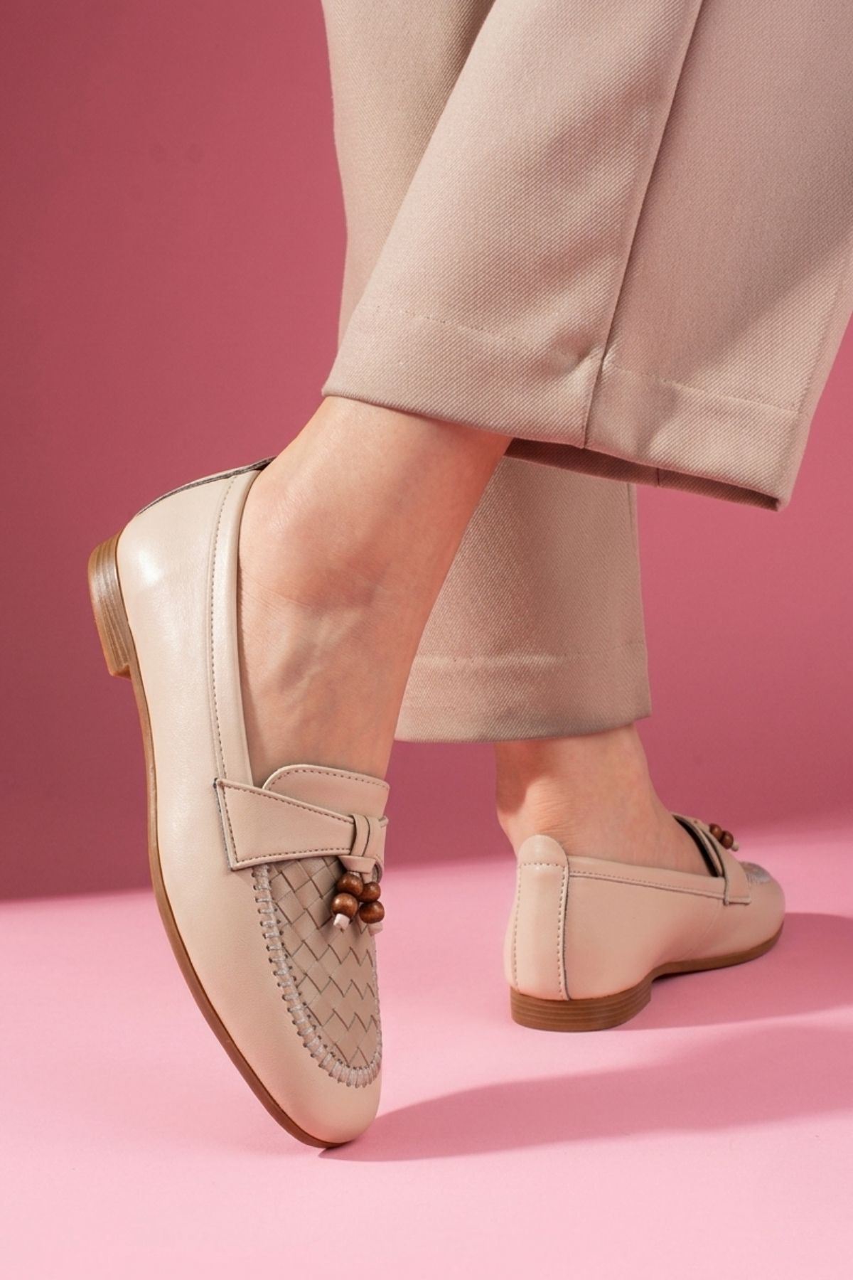 Novera Bej Örgü Dikiş Saraçlı Boncuk Püsküllü Loafer Babet Günlük Ayakkabı 