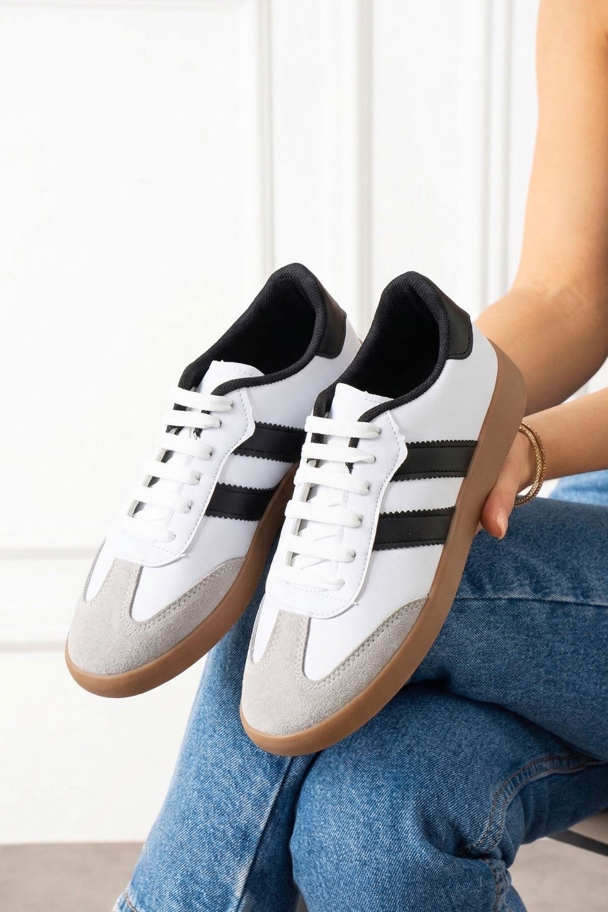 Fortuna Beyaz Siyah Şeritli Bağcıklı Spor Sneaker Ayakkabı