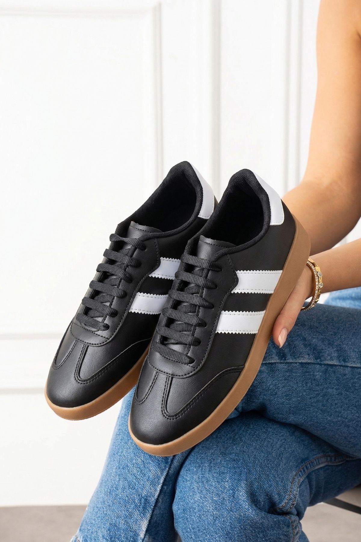 Fortuna Siyah Beyaz Şeritli Bağcıklı Spor Sneaker Ayakkabı