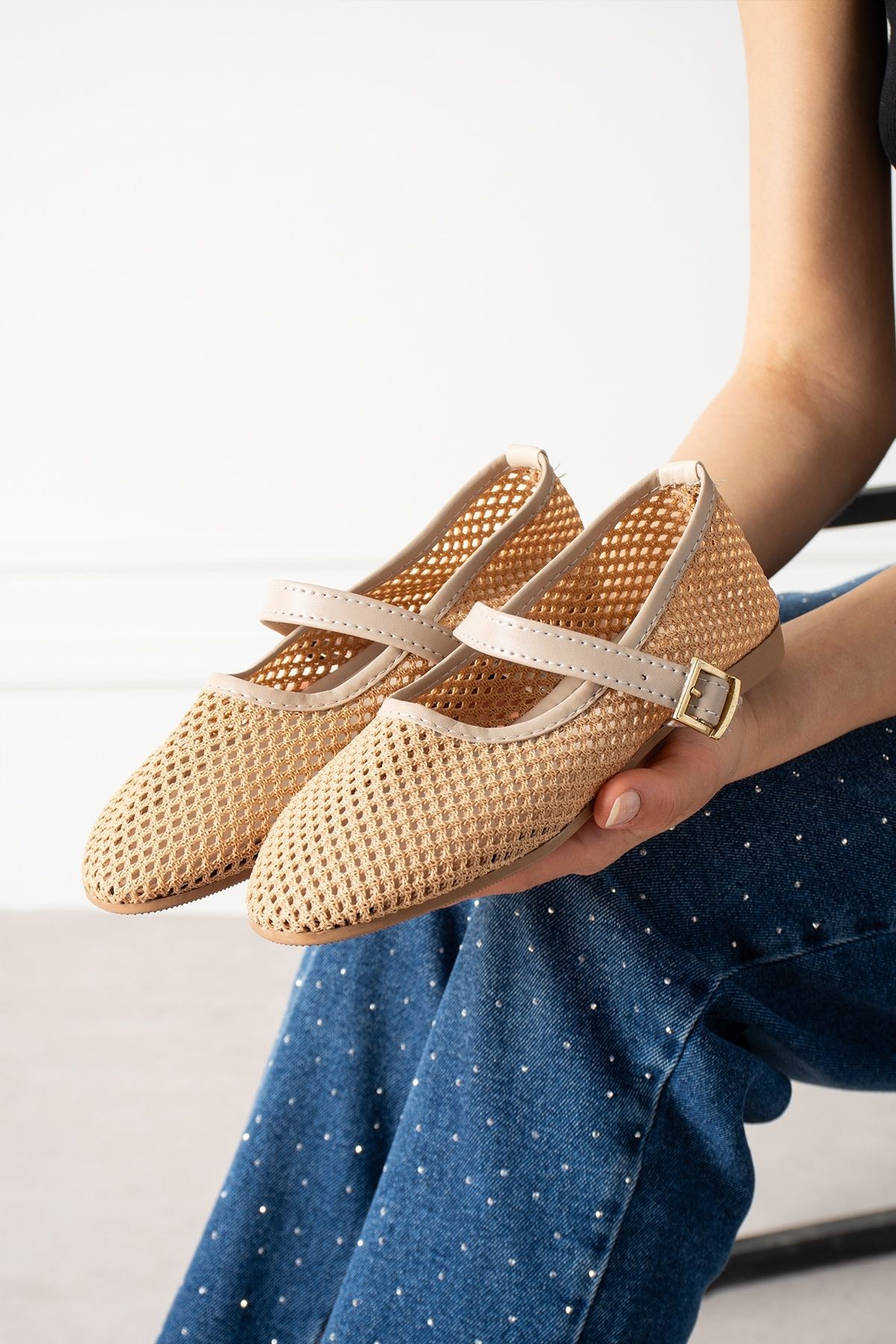 Avila Vizon Fileli Gold Tokalı Kemer Bantlı Babet