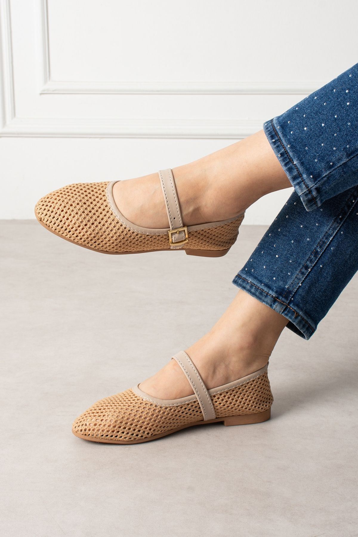 Avila Vizon Fileli Gold Tokalı Kemer Bantlı Babet