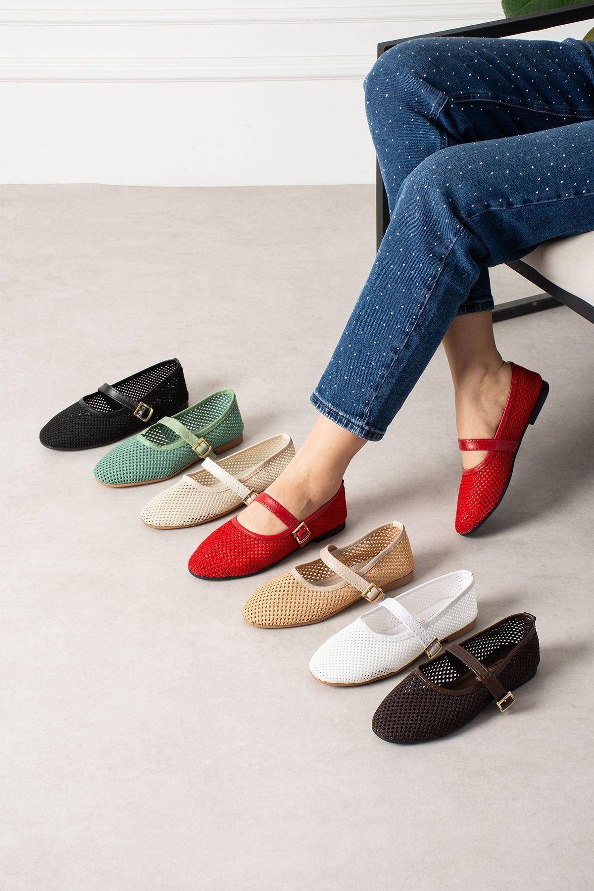 Avila Kahverengi Fileli Gold Tokalı Kemer Bantlı Babet