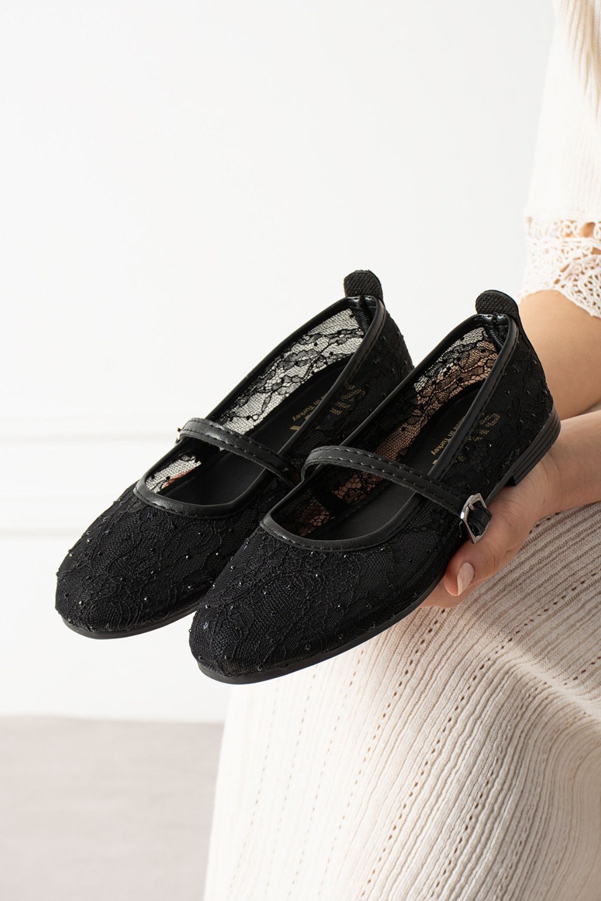 Alba Siyah Tül Nakışlı Mini Taş İşlemeli Kemerli Premium Babet