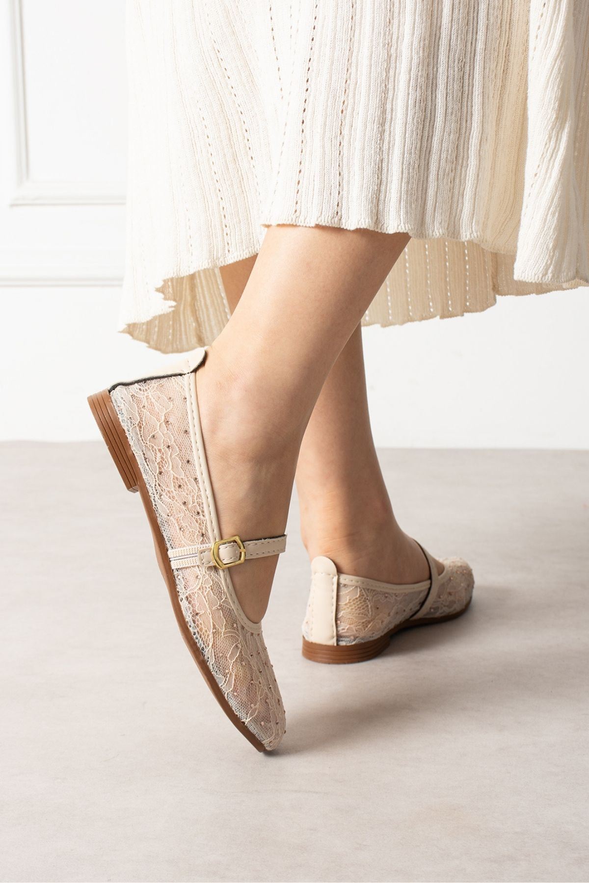 Alba Bej Tül Nakışlı Mini Taş İşlemeli Kemerli Premium Babet