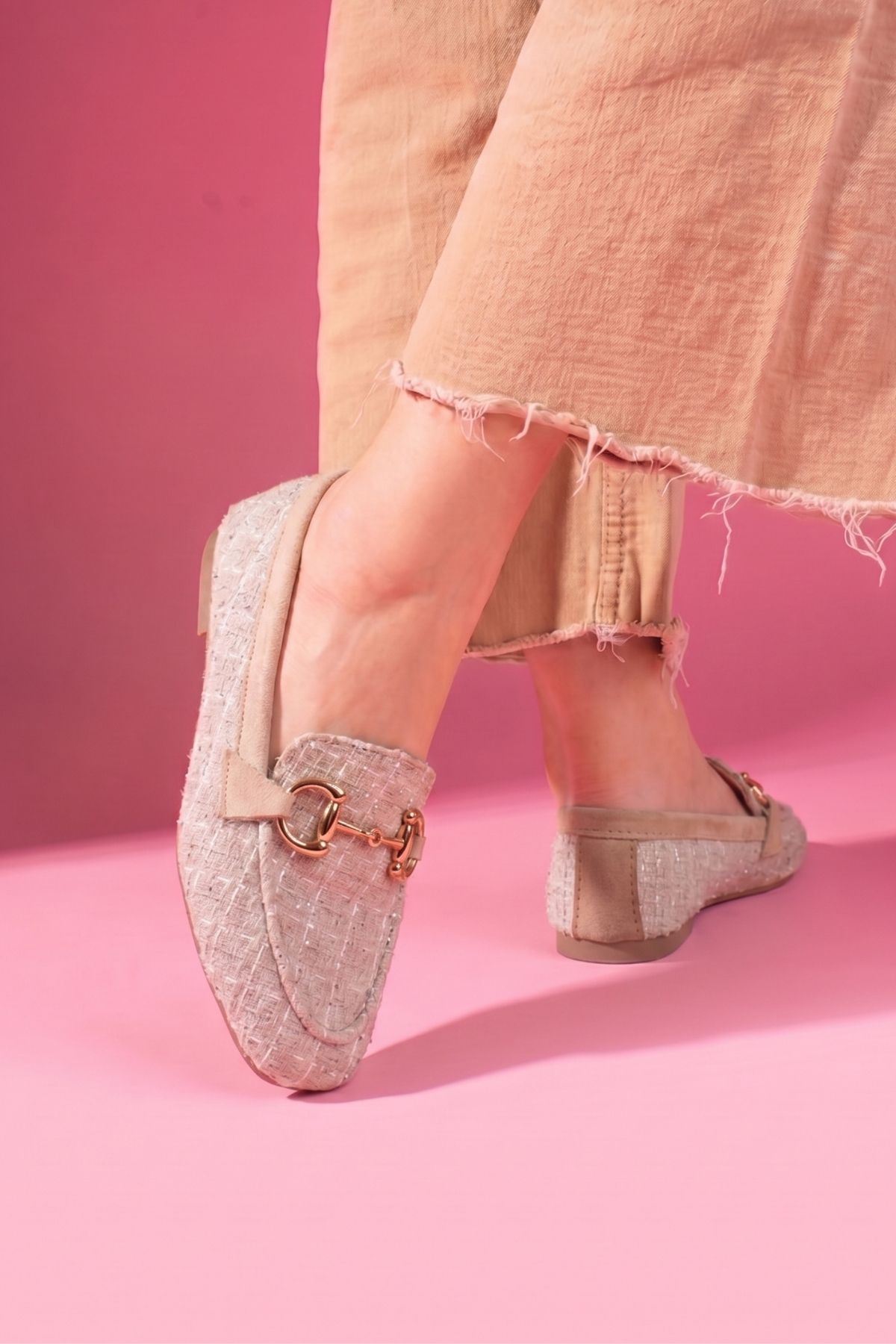 Alita Vizon Simli Kumaş Saraçlı Gold Tokalı Loafer Babet