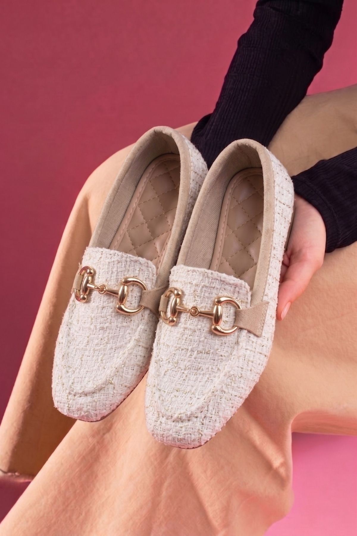 Alita Bej Simli Kumaş Saraçlı Gold Tokalı Loafer Babet