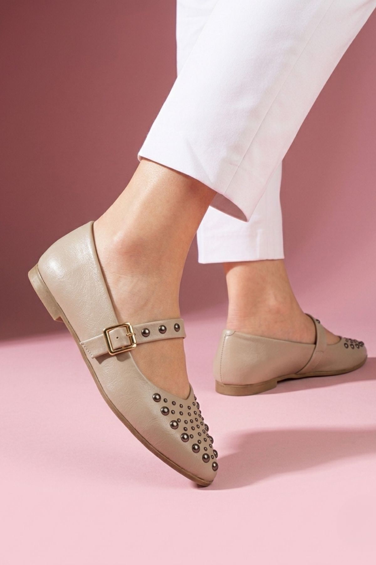 Vasto Vizon Kırışık Rugan Trok Zımbalı Gold Tokalı Sivri Kalıp Babet