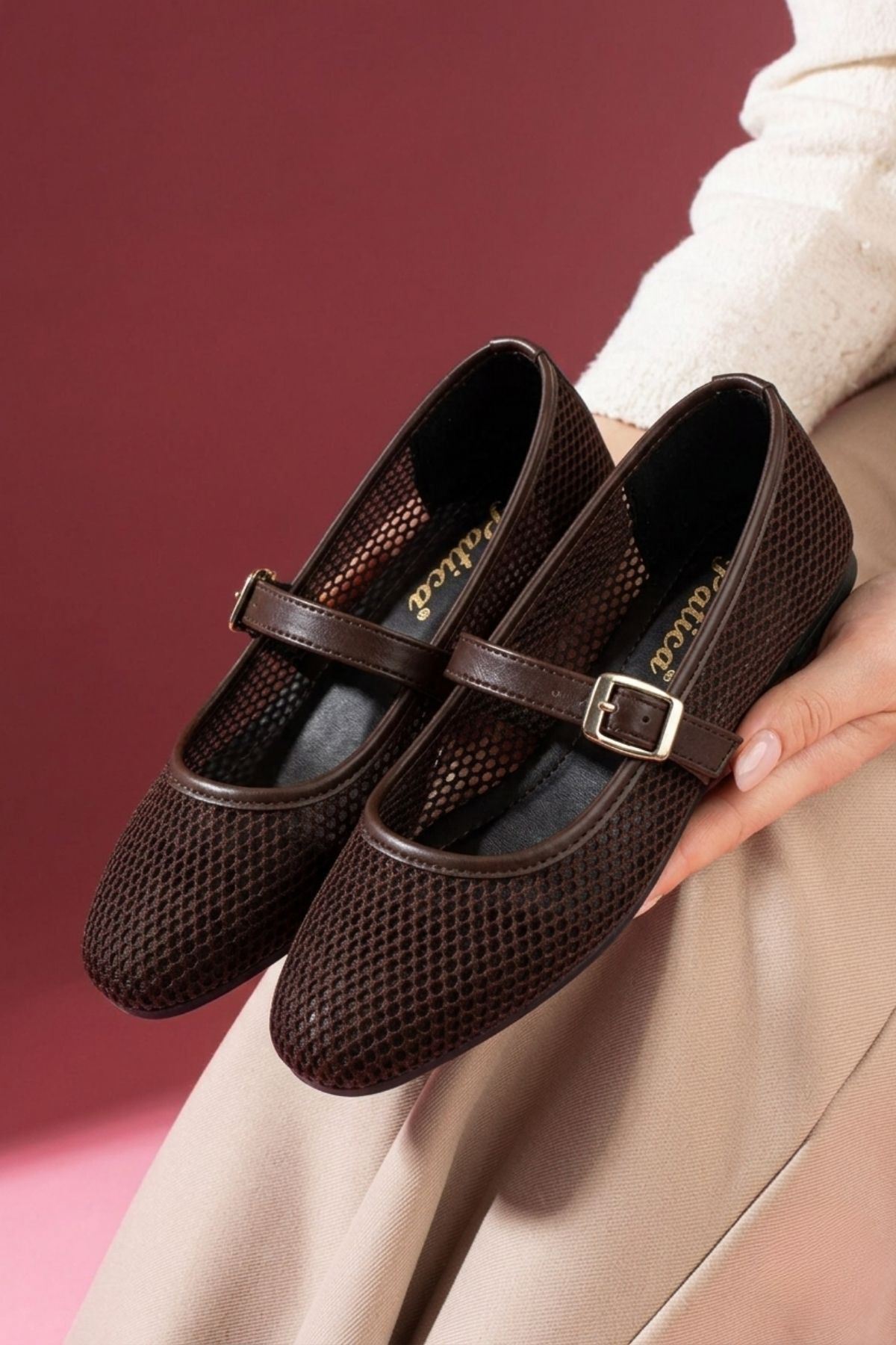 Capri Kahverengi Fileli Nikel Tokalı Kemer Bantlı Babet