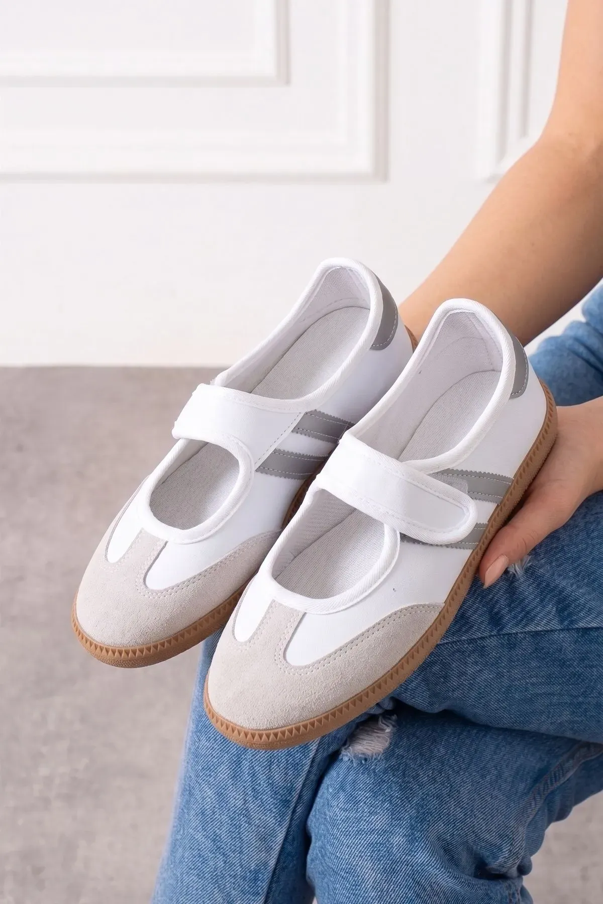 Vicenza Beyaz Gri Şeritli Bantlı Spor Sneaker Ayakkabı