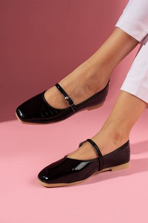 Belton Siyah Kroko Desenli Tokalı Kemer Bantlı Babet