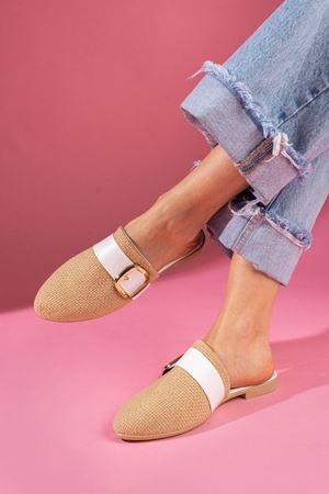 Pedry Beyaz Gold Tokalı Hasır Dokulu Önü Kapalı Terlik