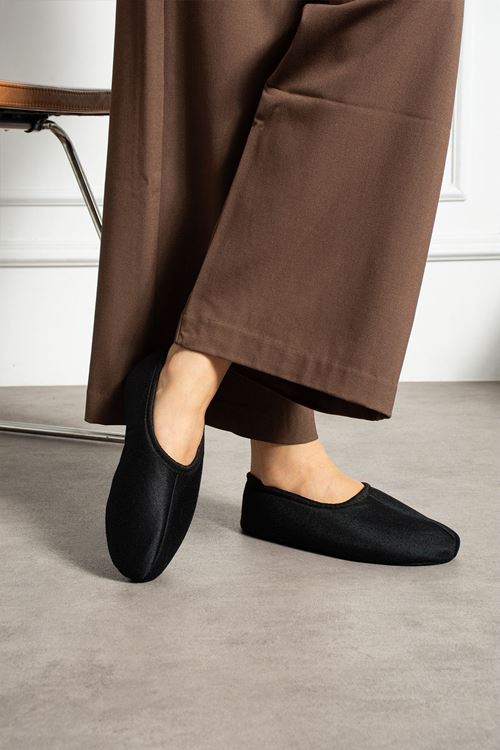 Bery Siyah Esnek Kumaşlı Soft Patik Babet