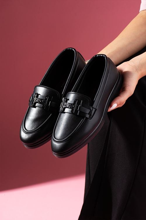 Herkon Siyah Cilt Tokalı Loafer Babet Günlük Ayakkabı