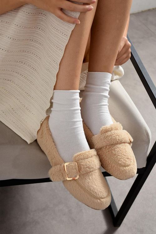 Alexis Bej Tokalı Sraç Detaylı Bantlı Peluş Ev Babeti