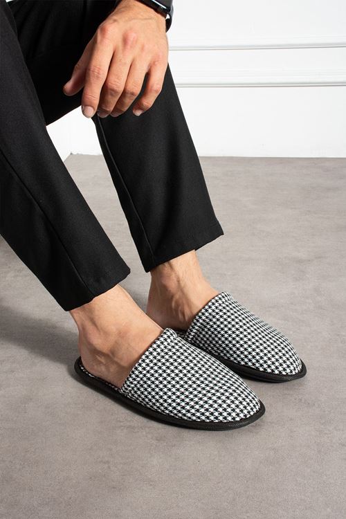 Florida Siyah Beyaz İnce Çizgi Desenli Erkek Ev Terliği