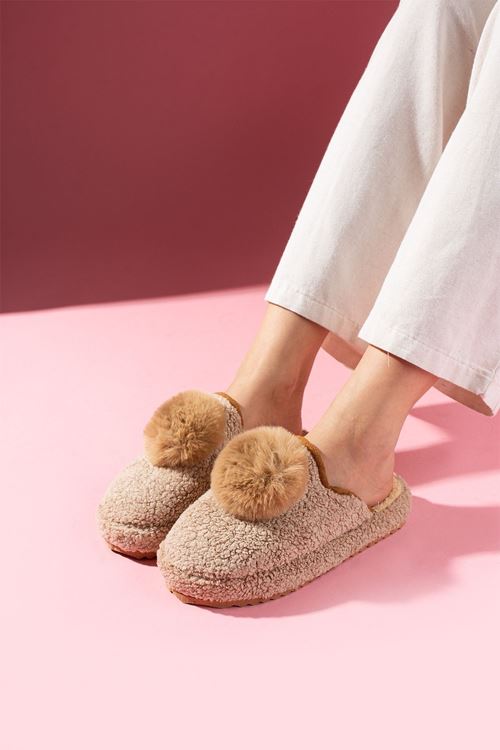 Poffina Vizon Ponponlu Saraç Detaylı Sessiz Taban Ev Terliği