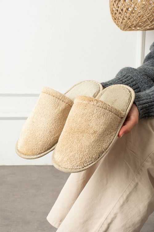 Velin Bej İçi Tüylü Önü Kapalı Ev Terliği