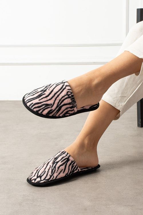 Alice Pudra Siyah Dalgalı Desenli Ev Terliği