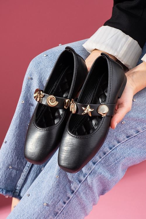 Marina Siyah Cilt Deniz Kabuğu Yıldız Aksesuar Bantlı Babet