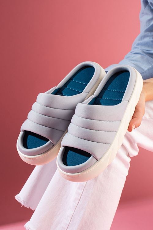 Avenza Gri İçi Lacivert Ultra Hafif Bulut Tabanlı Dolgu Bantlı Terlik