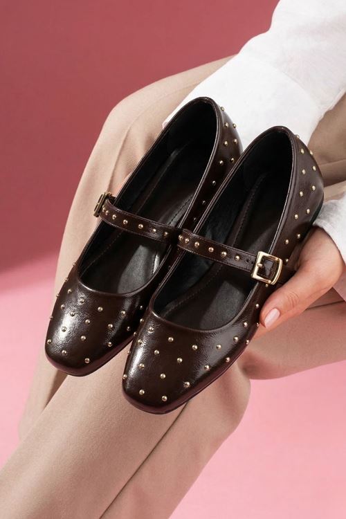 Vittoria Kahverengi Cilt Metal Mini Troklu Gold Tokalı Tek Bant Babet