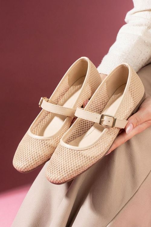 Capri Bej Fileli Nikel Tokalı Kemer Bantlı Babet