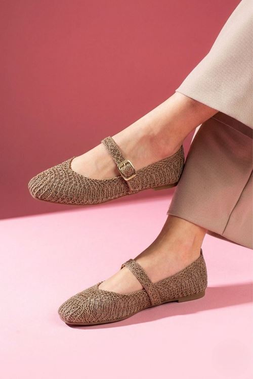 Minori Vizon Örgü Dokulu Gold Tokalı Kemerli Triko Babet