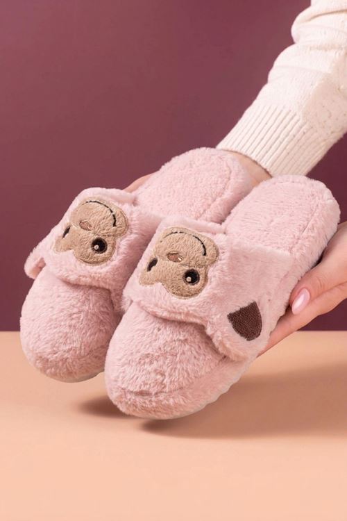 Borni Pudra Maymun Atkı Detaylı Peluş Kadın Kışlık Ev Terliği